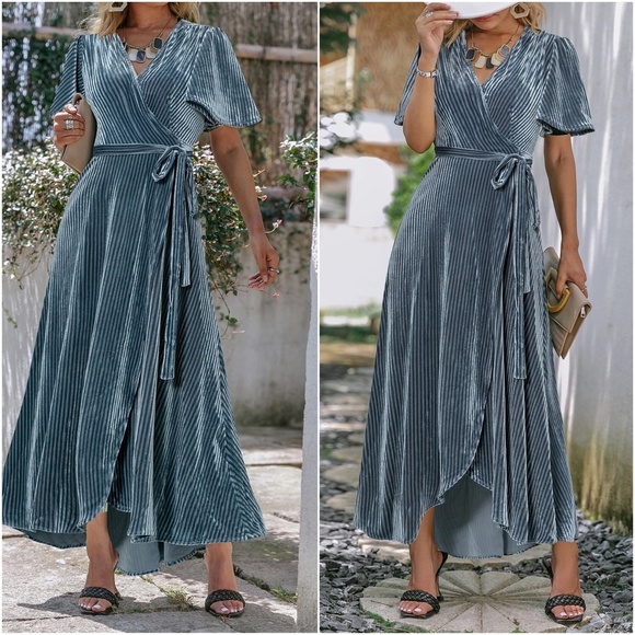 Luxe Velvet Butterfly Sleeve Maxi Dress - Picture 2 of 6